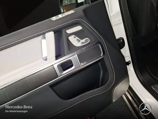 Mercedes-Benz G 500