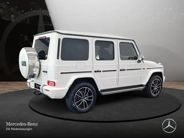 Mercedes-Benz G 500