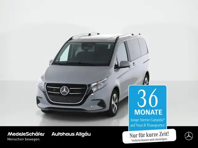 Mercedes-Benz V 220