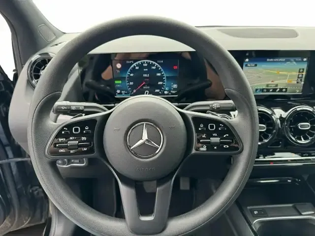 Mercedes-Benz B 250