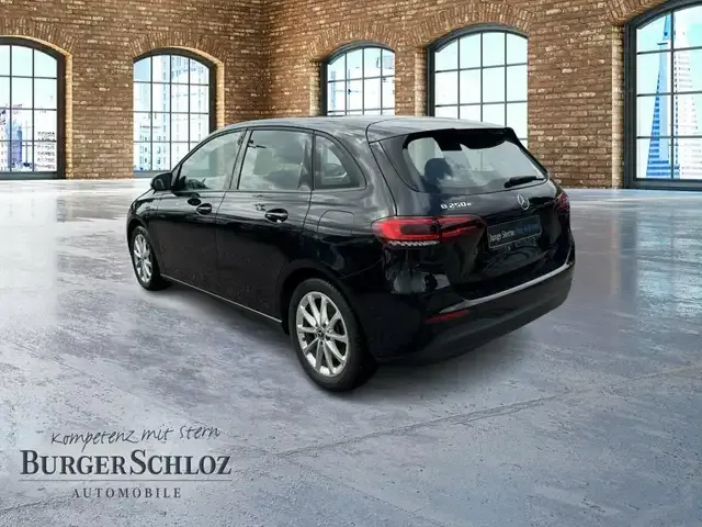 Mercedes-Benz B 250