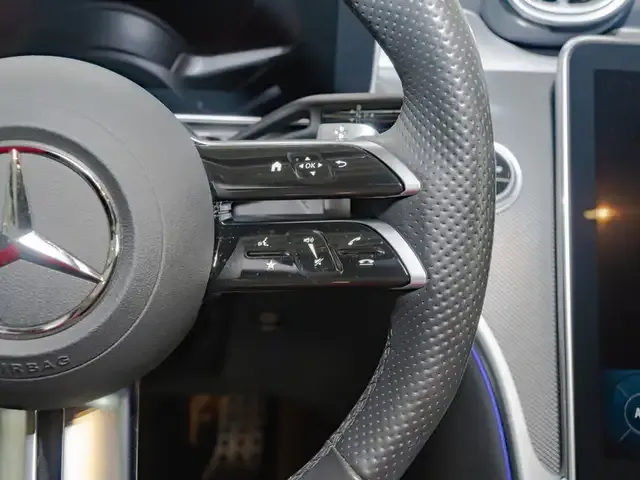 Mercedes-Benz CLE 200