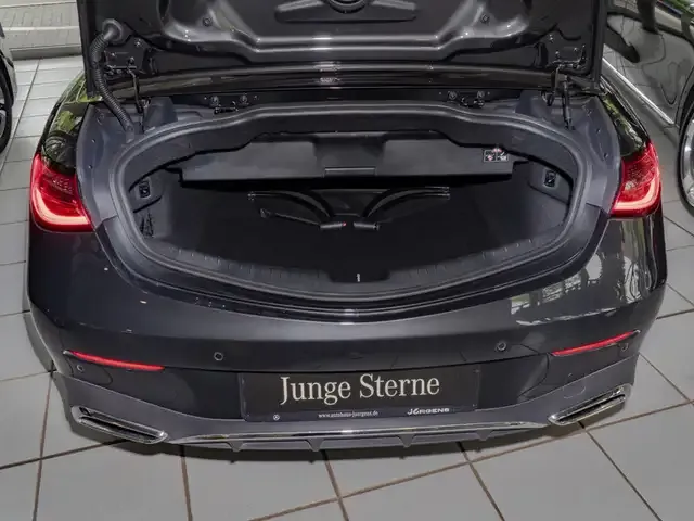 Mercedes-Benz CLE 200