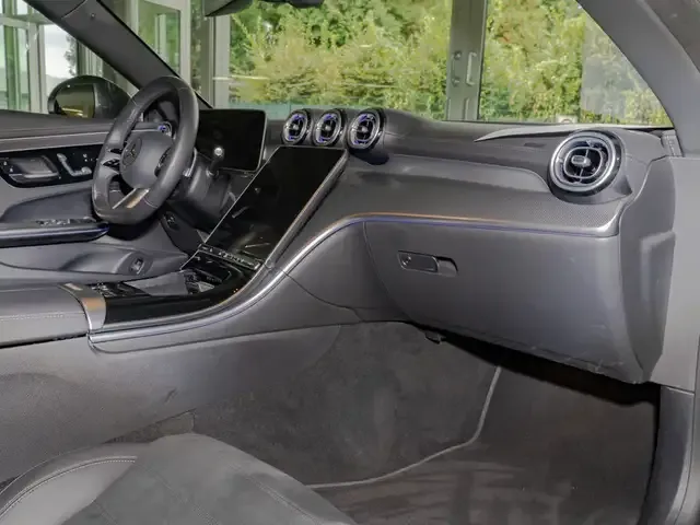 Mercedes-Benz CLE 200