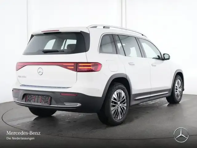 Mercedes-Benz EQB 250