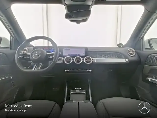 Mercedes-Benz EQB 250