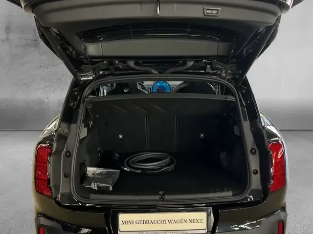 MINI Cooper SE Countryman