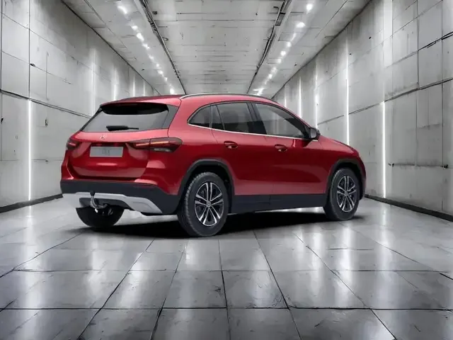 Mercedes-Benz GLA 200