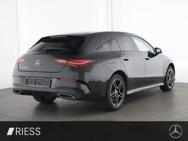 Mercedes-Benz CLA 250