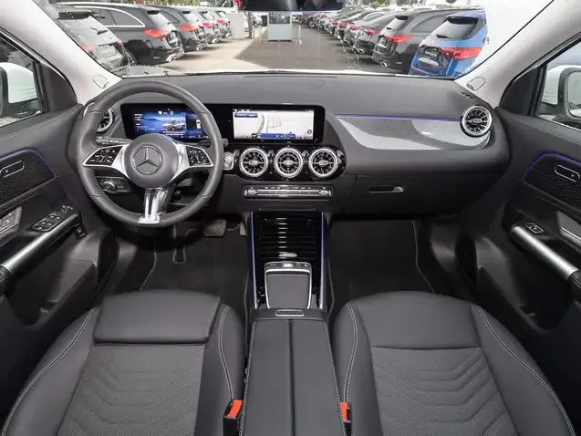 Mercedes-Benz Sonstiges