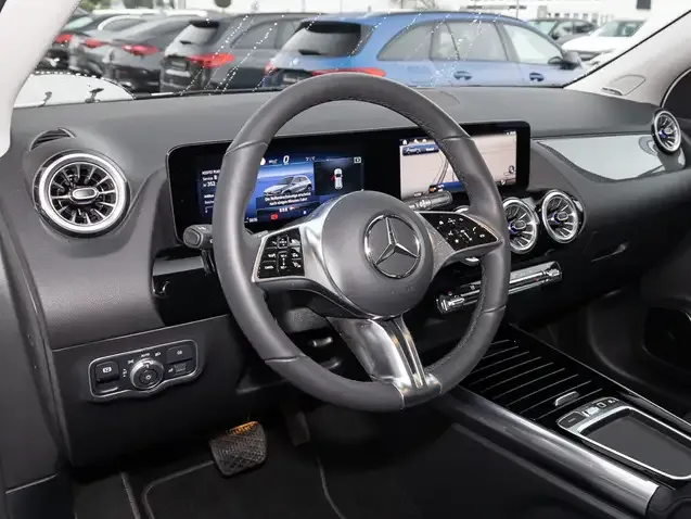Mercedes-Benz Sonstiges
