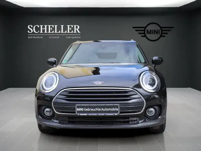 MINI Cooper Clubman