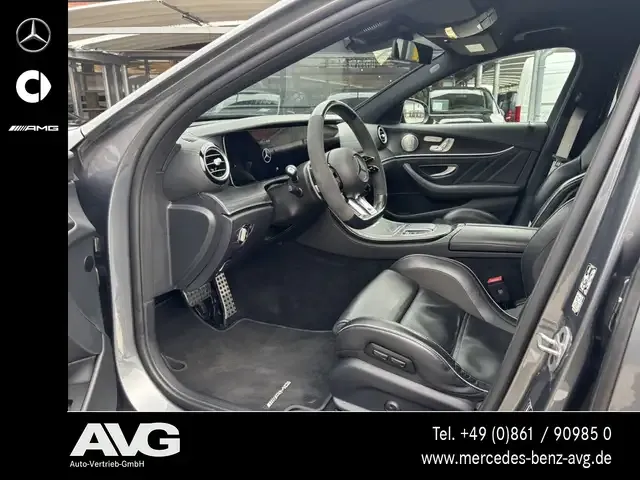 Mercedes-Benz E 63 AMG