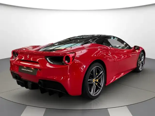 Ferrari 488