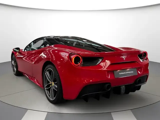 Ferrari 488