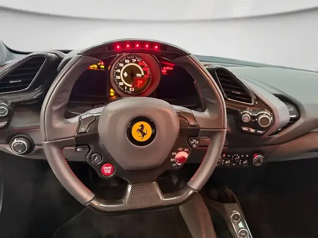 Ferrari 488