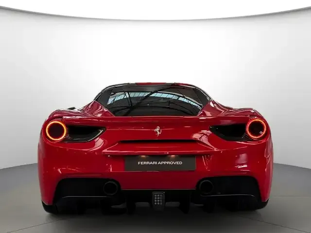 Ferrari 488