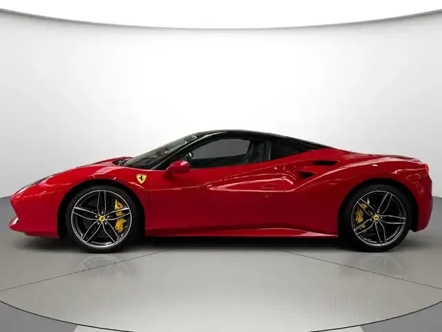 Ferrari 488