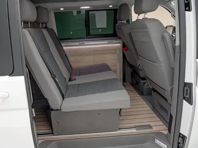 Volkswagen T6.1 California