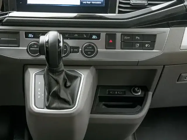 Volkswagen T6.1 California