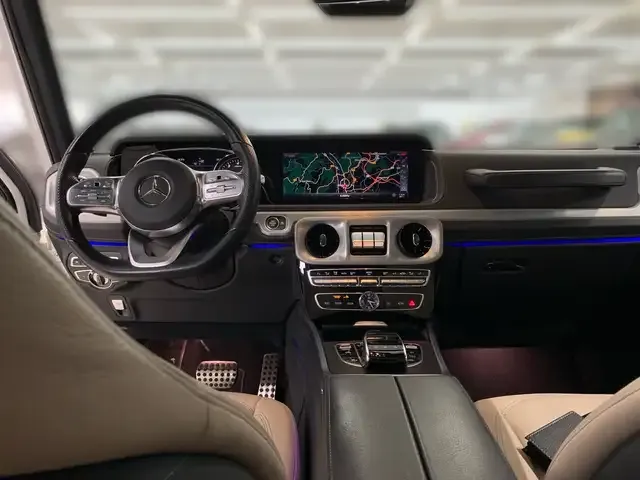 Mercedes-Benz G 500