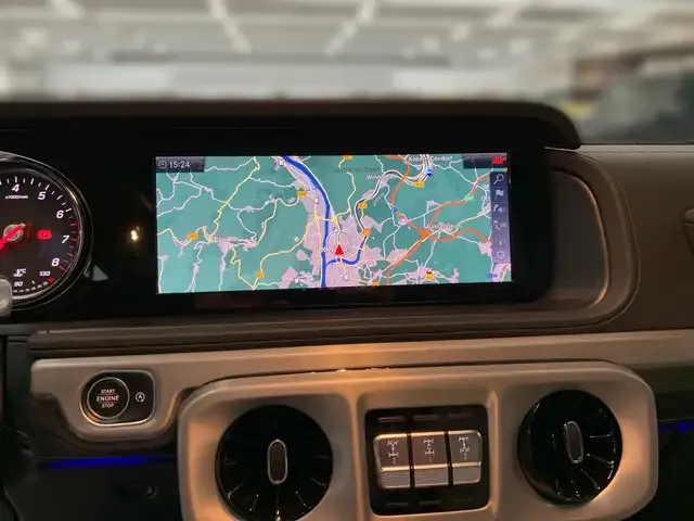 Mercedes-Benz G 500