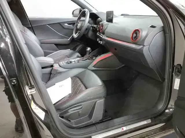 Audi SQ2