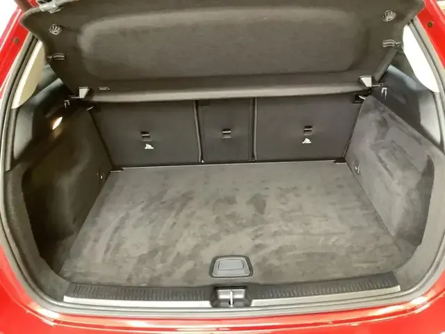 Mercedes-Benz B 220