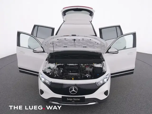 Mercedes-Benz EQB 300