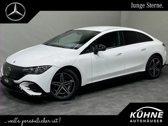 Mercedes-Benz EQE 300