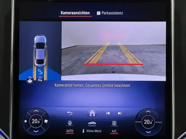 Mercedes-Benz EQE 300