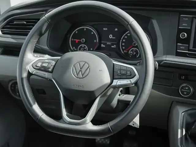 Volkswagen T6.1 Caravelle