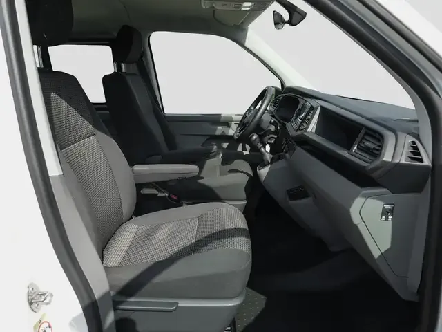Volkswagen T6.1 Caravelle