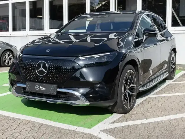 Mercedes-Benz EQE 350