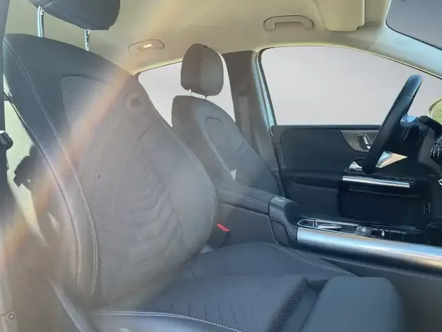 Mercedes-Benz B 250