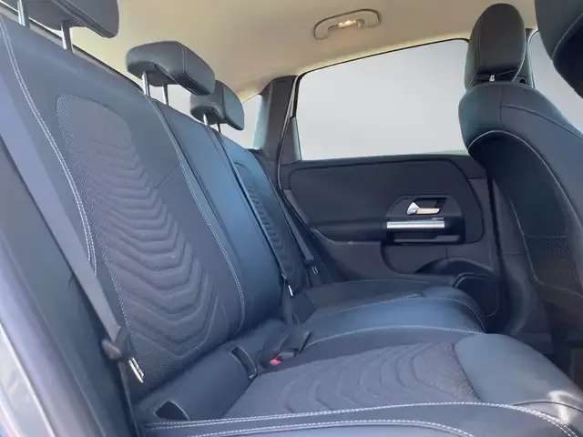 Mercedes-Benz B 250