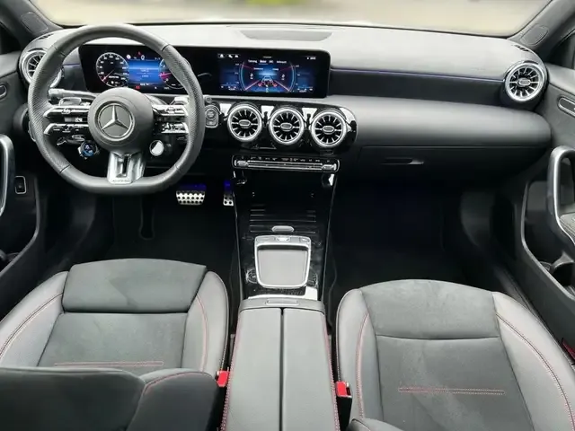 Mercedes-Benz A 35 AMG