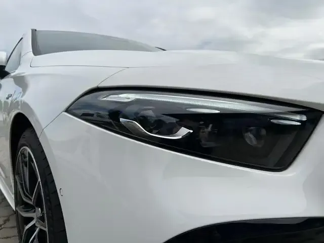 Mercedes-Benz A 35 AMG