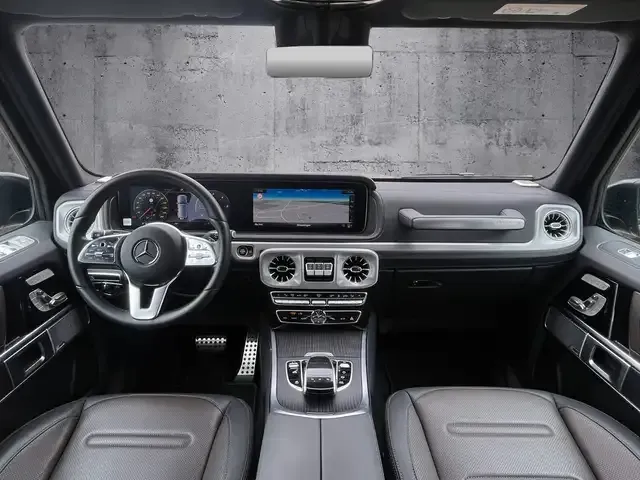 Mercedes-Benz G 400