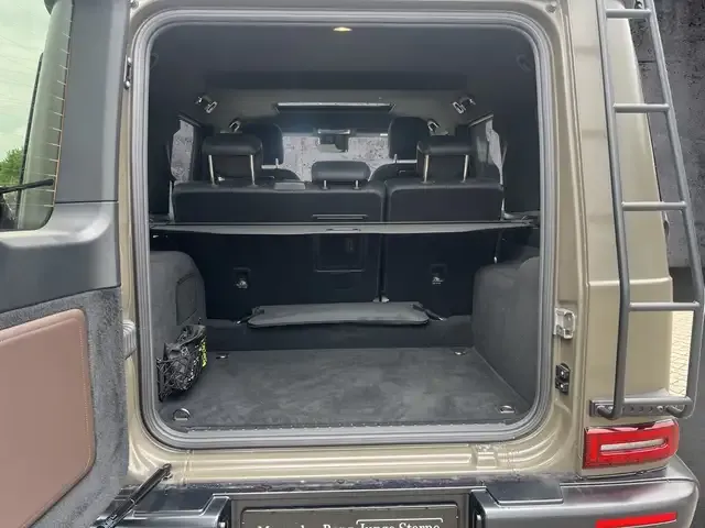 Mercedes-Benz G 400