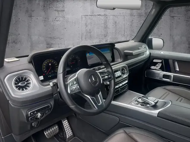 Mercedes-Benz G 400