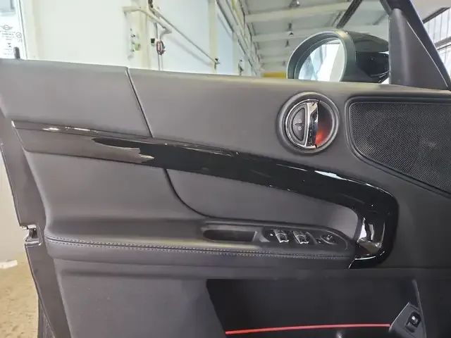 MINI Cooper SE Countryman