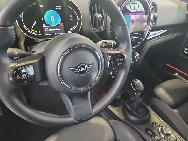 MINI Cooper SE Countryman
