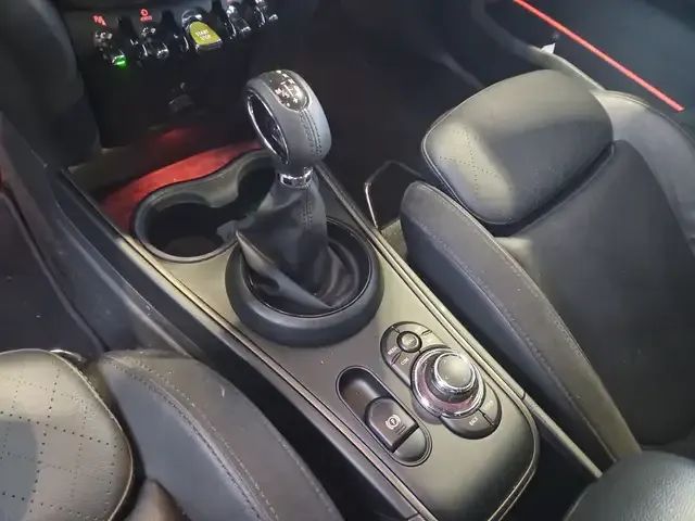 MINI Cooper SE Countryman