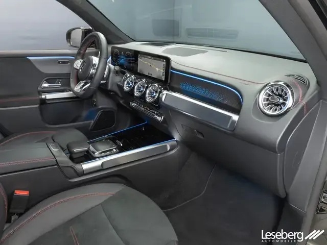 Mercedes-Benz EQB 300