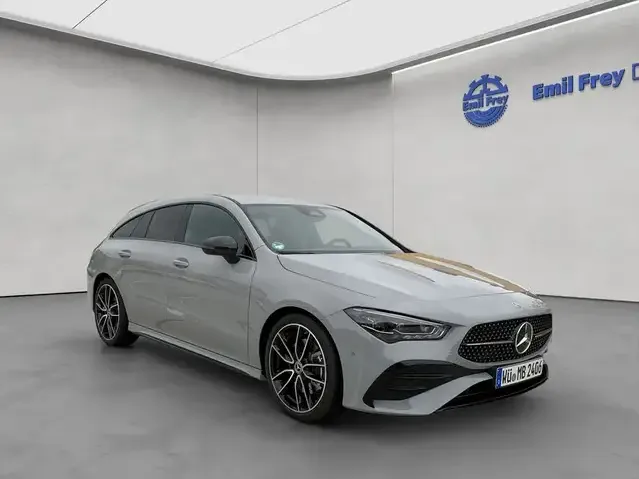 Mercedes-Benz CLA 200