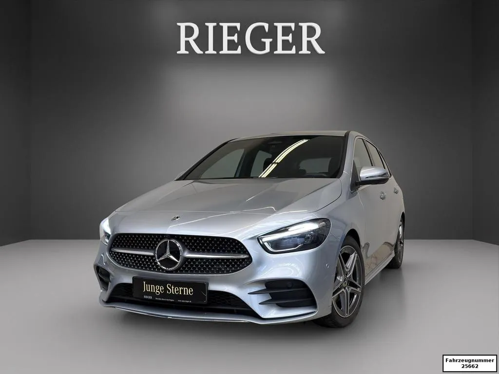 Mercedes-Benz B 200