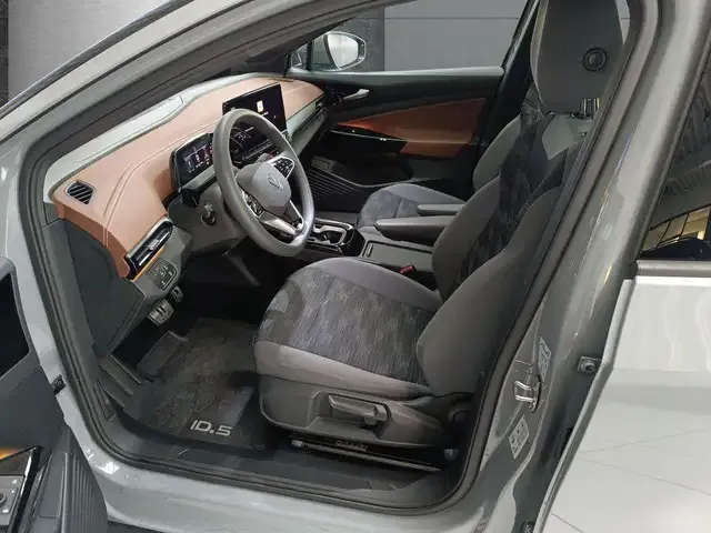 Volkswagen ID.5