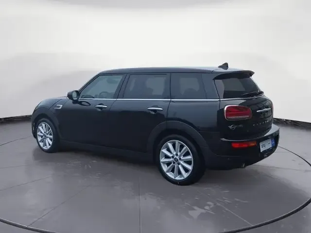 MINI One Clubman