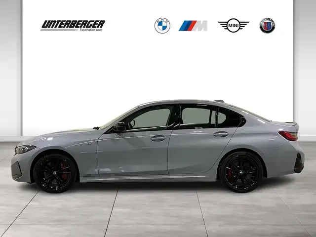 BMW 340